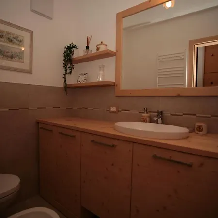 Valfassa Apartment
